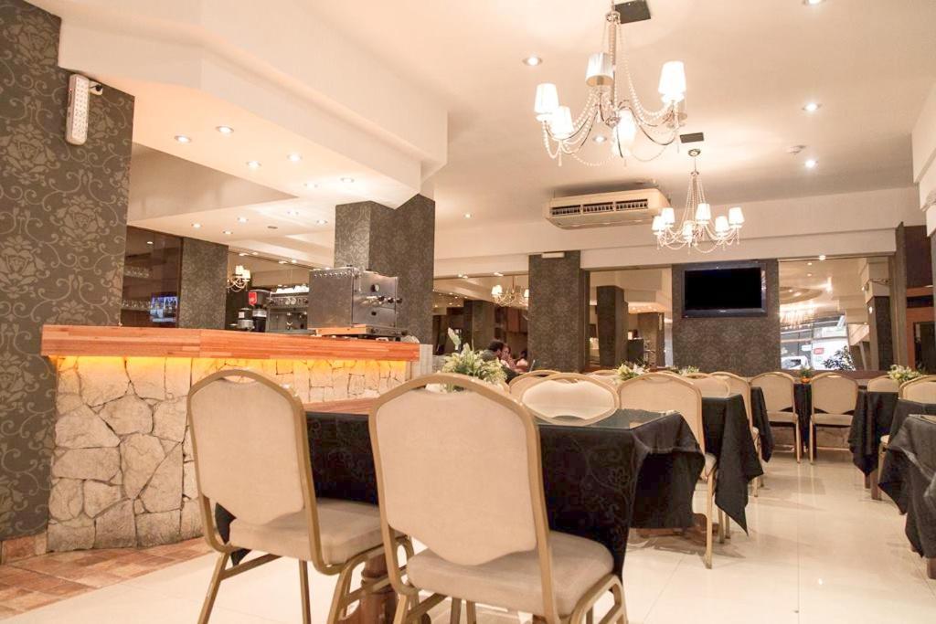 Hotel Dion Mar del Plata Exterior foto